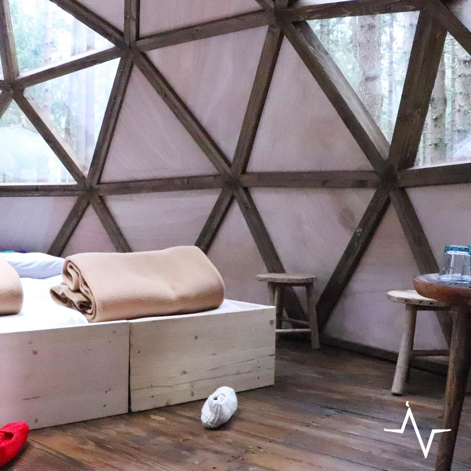 Placat Eco Nel Bosco Campingplatz Bossico